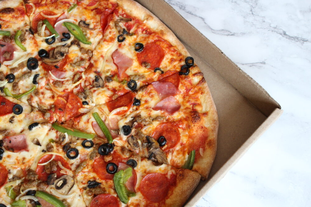 pizza-places-that-deliver-near-me-make-dinnertime-easy